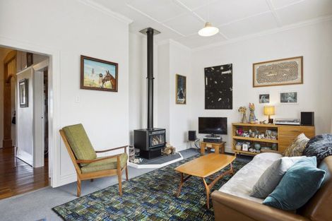 Photo of property in 76 Elm Row, Dunedin Central, Dunedin, 9016