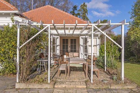 Photo of property in 204 Riccarton Road, Riccarton, Christchurch, 8041