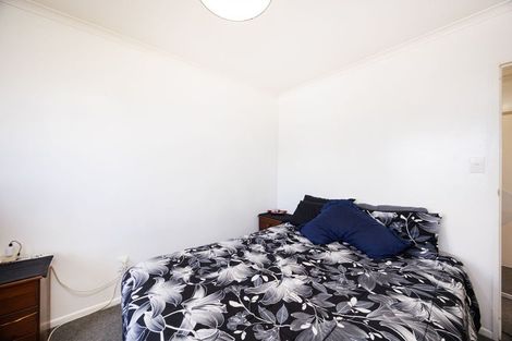 Photo of property in 14 Heather Street, Levin, 5510