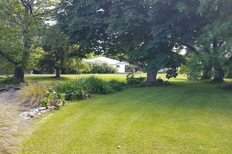 Photo of property in 74 School Road, Pleasant Valley, Geraldine, 7991