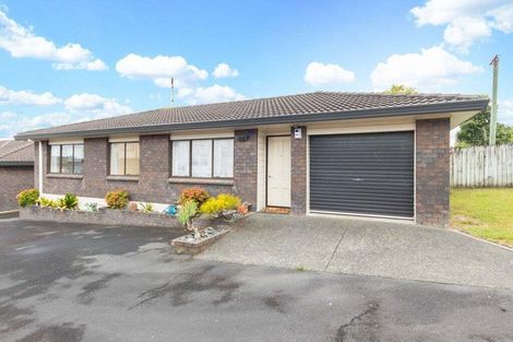 Photo of property in 1/111 Sturges Road, Henderson, Auckland, 0612