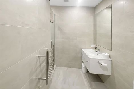 Photo of property in 2/20 Esplanade, Sumner, Christchurch, 8081