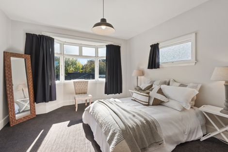 Photo of property in 16 Lincoln Road, Hillmorton, Christchurch, 8024