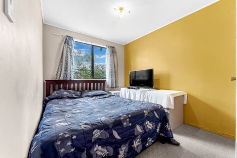 Photo of property in 12 Pisces Road, Glen Eden, Auckland, 0602