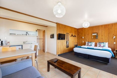 Photo of property in 8 Kotare Place, Kaiteriteri, Motueka, 7197