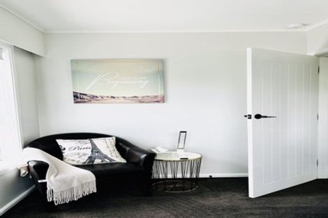 Photo of property in 5 Silverwood Place, Hornby, Christchurch, 8042