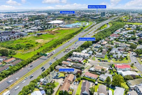 Photo of property in 2/21 Leven Lane, Totara Heights, Auckland, 2105