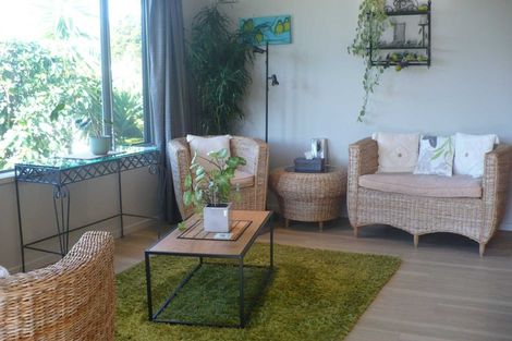 Photo of property in 8 Fendalton Place, Hatfields Beach, Orewa, 0931