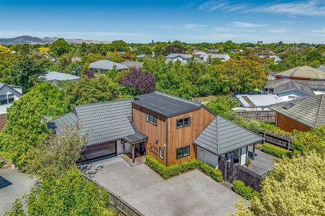 Photo of property in 71b Wairakei Road, Bryndwr, Christchurch, 8052
