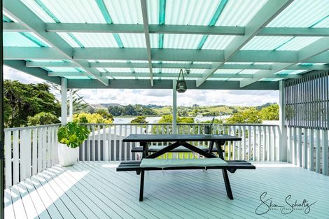 Photo of property in 4 Bonham Street, Pahi, Paparoa, 0571