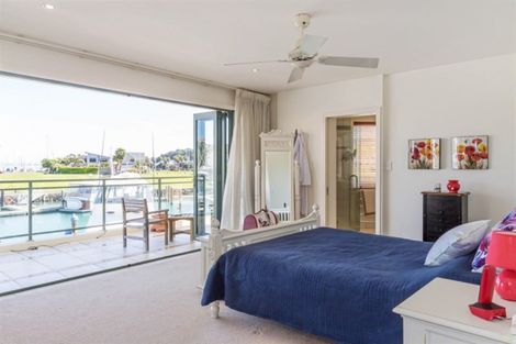 Photo of property in 117 Waterside Crescent, Gulf Harbour, Whangaparaoa, 0930