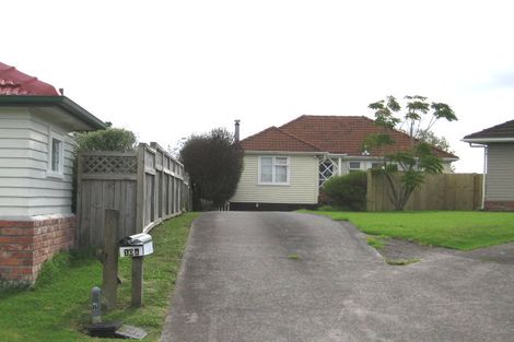 Photo of property in 1/10 Gladfield Lane, Te Atatu Peninsula, Auckland, 0610
