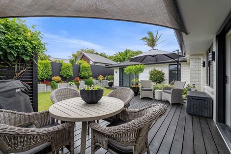 Photo of property in 397a Tukapa Street, Hurdon, New Plymouth, 4310