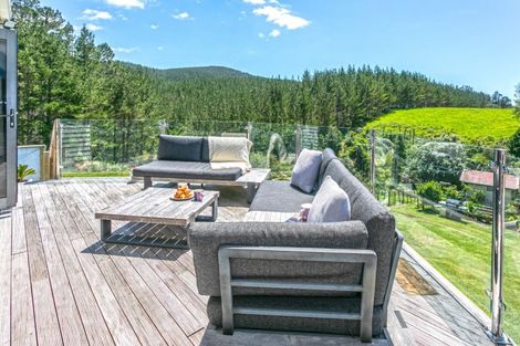 Photo of property in 108 Tuna Place, Onemana, Whangamata, 3691