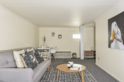 Photo of property in 3/25 Mount Albert Road, Mount Albert, Auckland, 1025