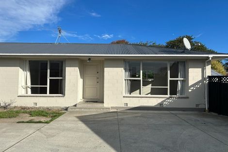 Photo of property in 1/18 Inwoods Road, Parklands, Christchurch, 8083