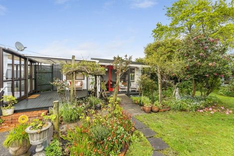 Photo of property in 12 Queen Street, Pahiatua, 4910