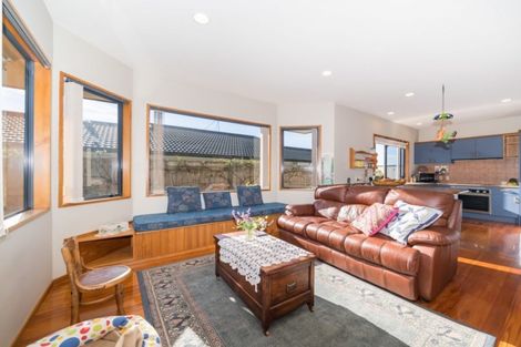 Photo of property in 39 Abby Road, Fitzherbert, Palmerston North, 4410