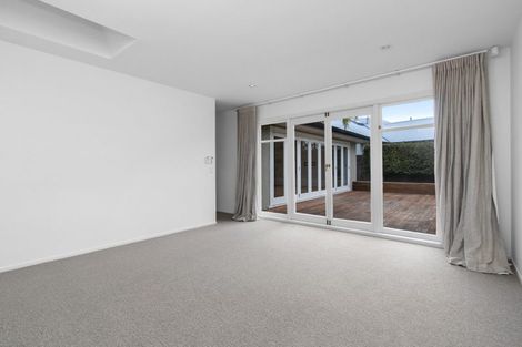 Photo of property in 7 Strowan Avenue, Fairfield, Hamilton, 3214