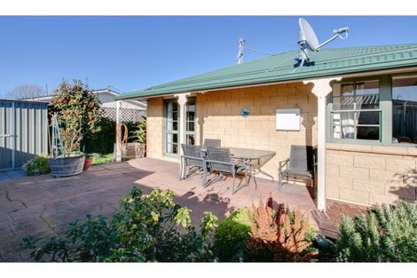 Photo of property in 238c Warwick Road, Mayfair, Hastings, 4122