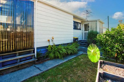 Photo of property in 3 Gordon Street, Lansdowne, Masterton, 5810
