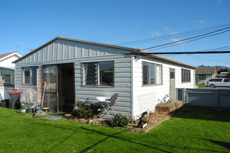 Photo of property in 34 Wilkin Street, Waimate, 7924