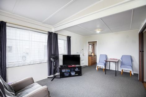 Photo of property in 26 Battiscombe Terrace, Waitara, 4320