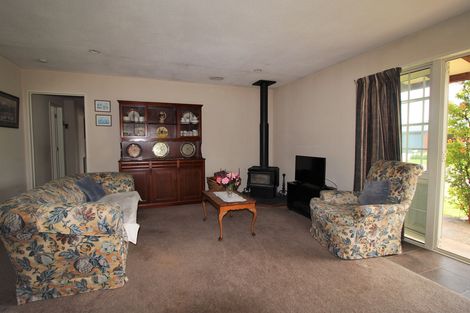 Photo of property in 2 Fir Close, Alexandra, 9320