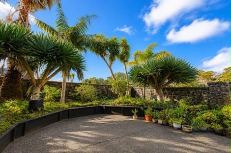 Photo of property in 30 Charles Dickens Drive, Mellons Bay, Auckland, 2014