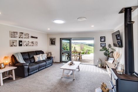 Photo of property in 57 Timoti Road, Waimarama, Havelock North, 4294