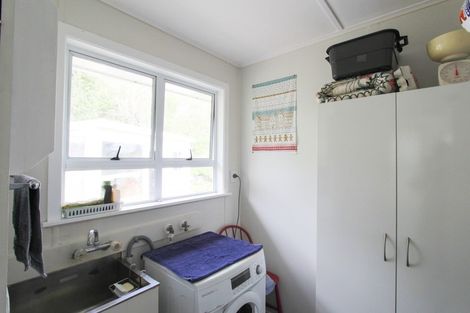 Photo of property in 54 Tiraumea Road, Pahiatua, 4981