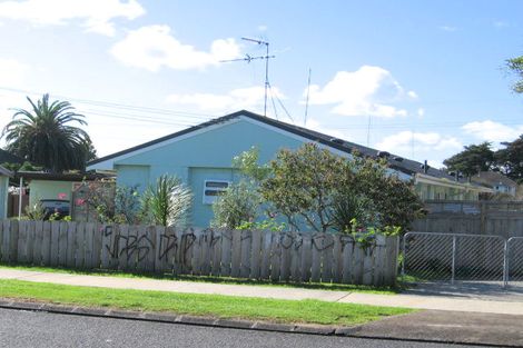 Photo of property in 1/22 Sandbrook Avenue, Otara, Auckland, 2023
