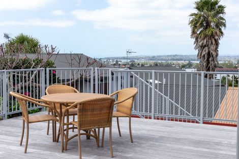 Photo of property in 1/6 Lush Avenue, St Johns, Auckland, 1072