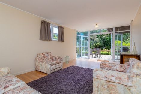 Photo of property in 12 Whanake Street, Titahi Bay, Porirua, 5022