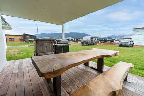 Photo of property in 35 Pounamu Drive, Te Anau, 9600