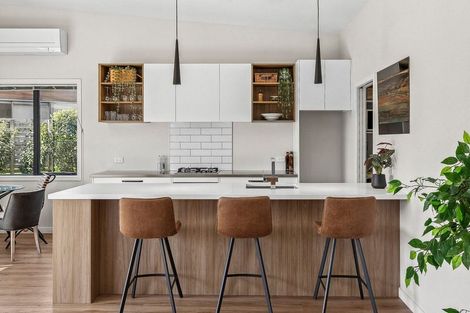 Photo of property in 4 Kahu Close, Wanaka, 9305