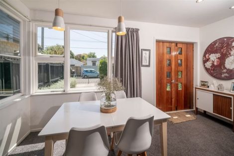 Photo of property in 32 Burke Street, Addington, Christchurch, 8024