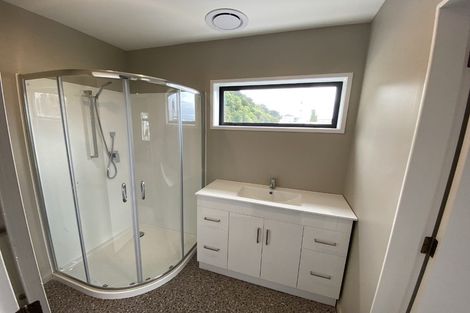 Photo of property in 155 Grant Road, Thorndon, Wellington, 6011