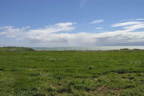 Photo of property in 7 Tamatea Street, Pahia, Riverton, 9881