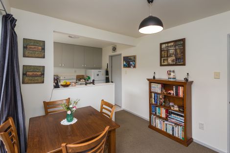 Photo of property in 2/90 Proctor Street, Papanui, Christchurch, 8053