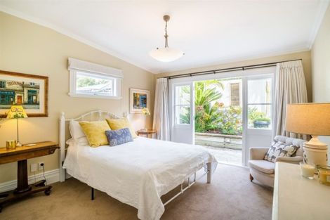 Photo of property in 18a Richmond Avenue, Northcote Point, Auckland, 0627