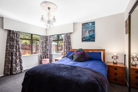 Photo of property in 188 Wellington Road, Wainuiomata, Lower Hutt, 5014