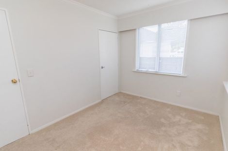 Photo of property in 124 Naenae Road, Naenae, Lower Hutt, 5011