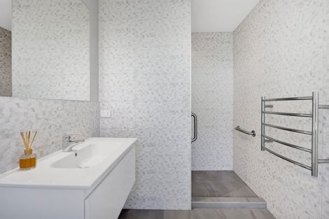 Photo of property in 11 Brookes Street, Inglewood, 4330