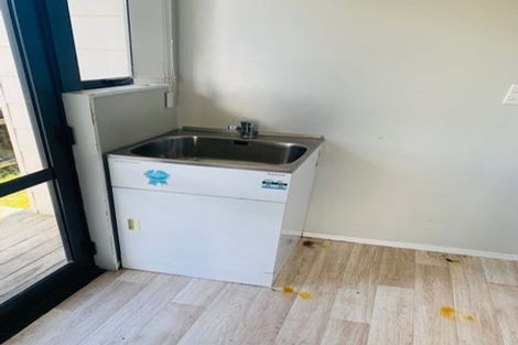 Photo of property in 79a Templeton Place, Clendon Park, Auckland, 2103