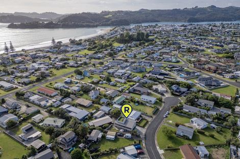 Photo of property in 2a Poplar Street, Whitianga, 3510