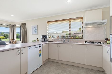 Photo of property in 13 Totara Park, Whakatane, 3120