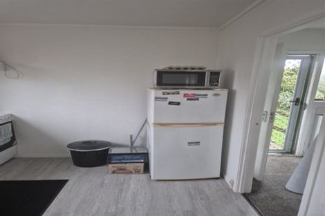 Photo of property in 2/5a Camp Road, Mount Wellington, Auckland, 1062