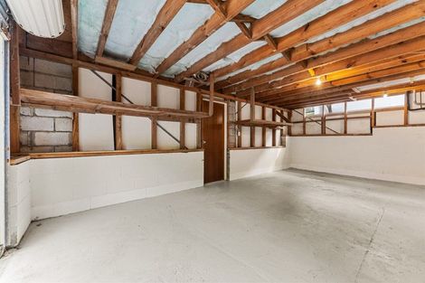 Photo of property in 1/56 Lavery Place, Sunnynook, Auckland, 0632