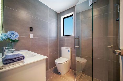 Photo of property in 72 Opoka Street, Papakura, 2110